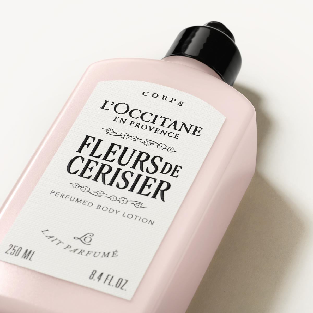 Fleurs De Cerisier Body Lotion - Kiraz Çiçeği Vücut Losyonu Nemlendirici
